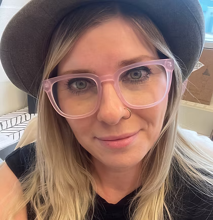 Kristy Dyck headshot.